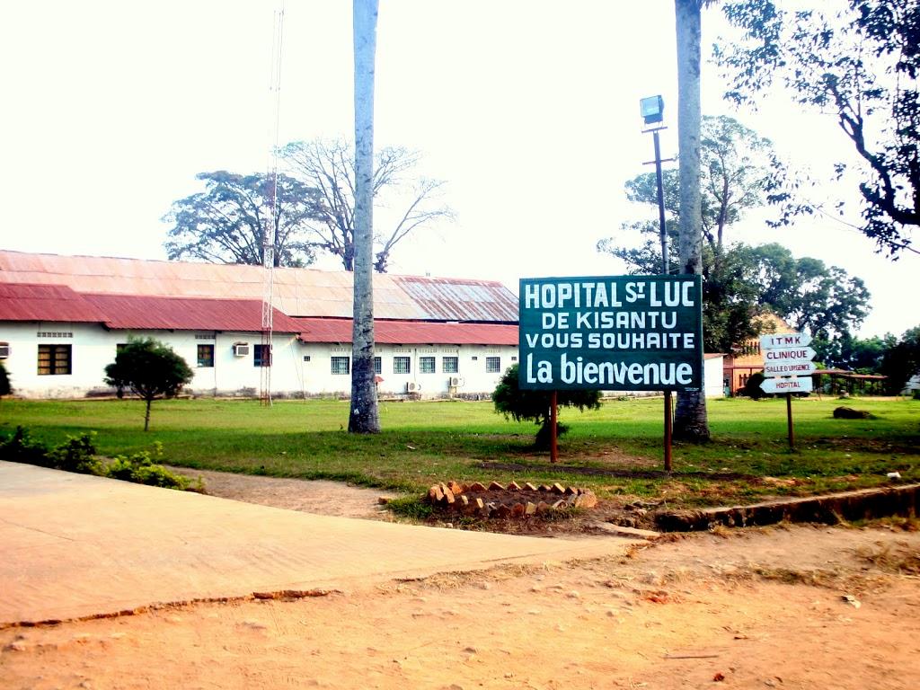 Une vue de l’hôpital Saint Luc de Kisantu dans la province du Bas-Congo (RDC). Ph. Benjamin Litsani